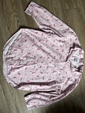 Hello Kitty Pink and White womans Button-Front Pajama Top